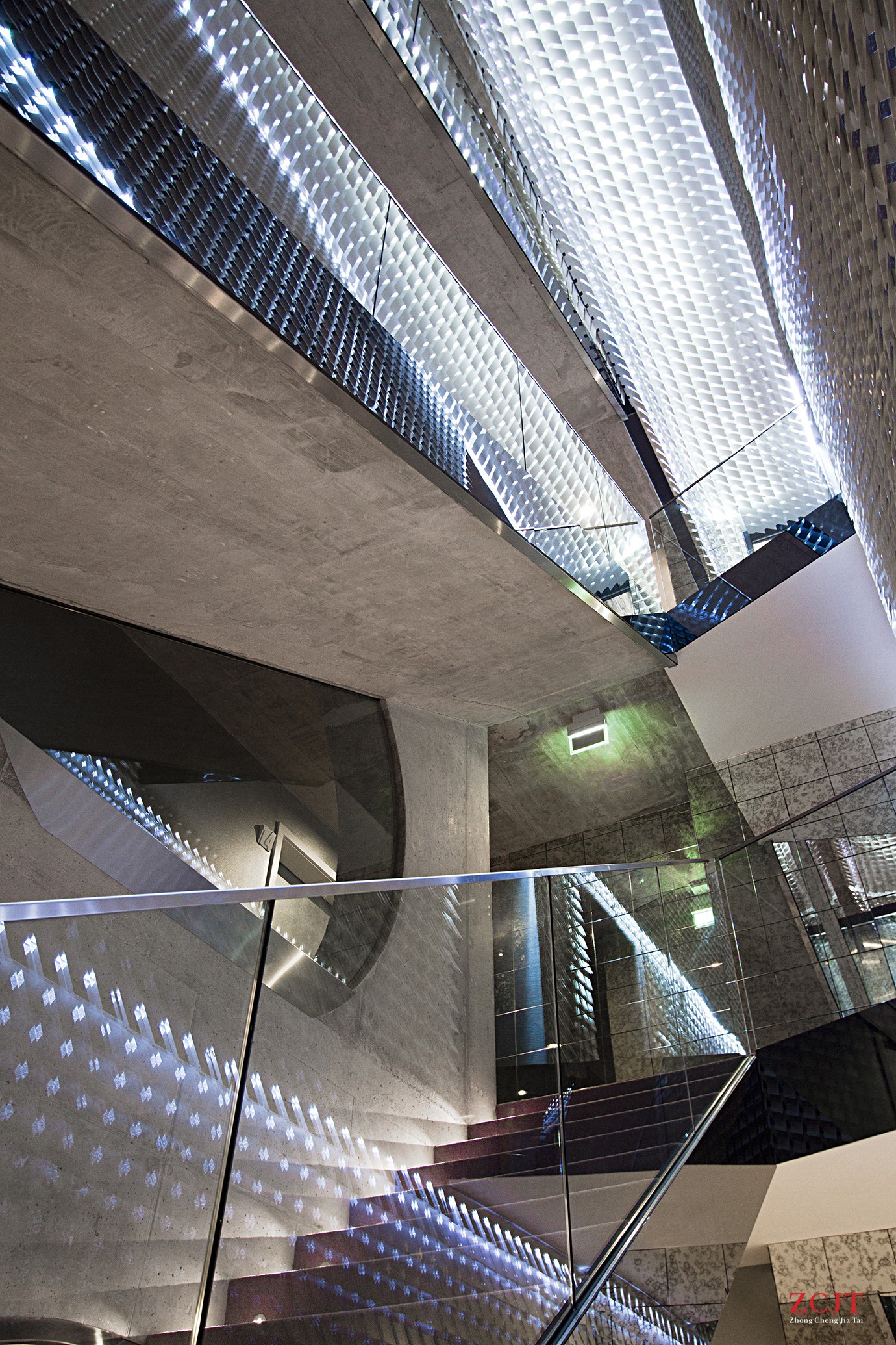 酒店樓梯設(shè)計(jì)