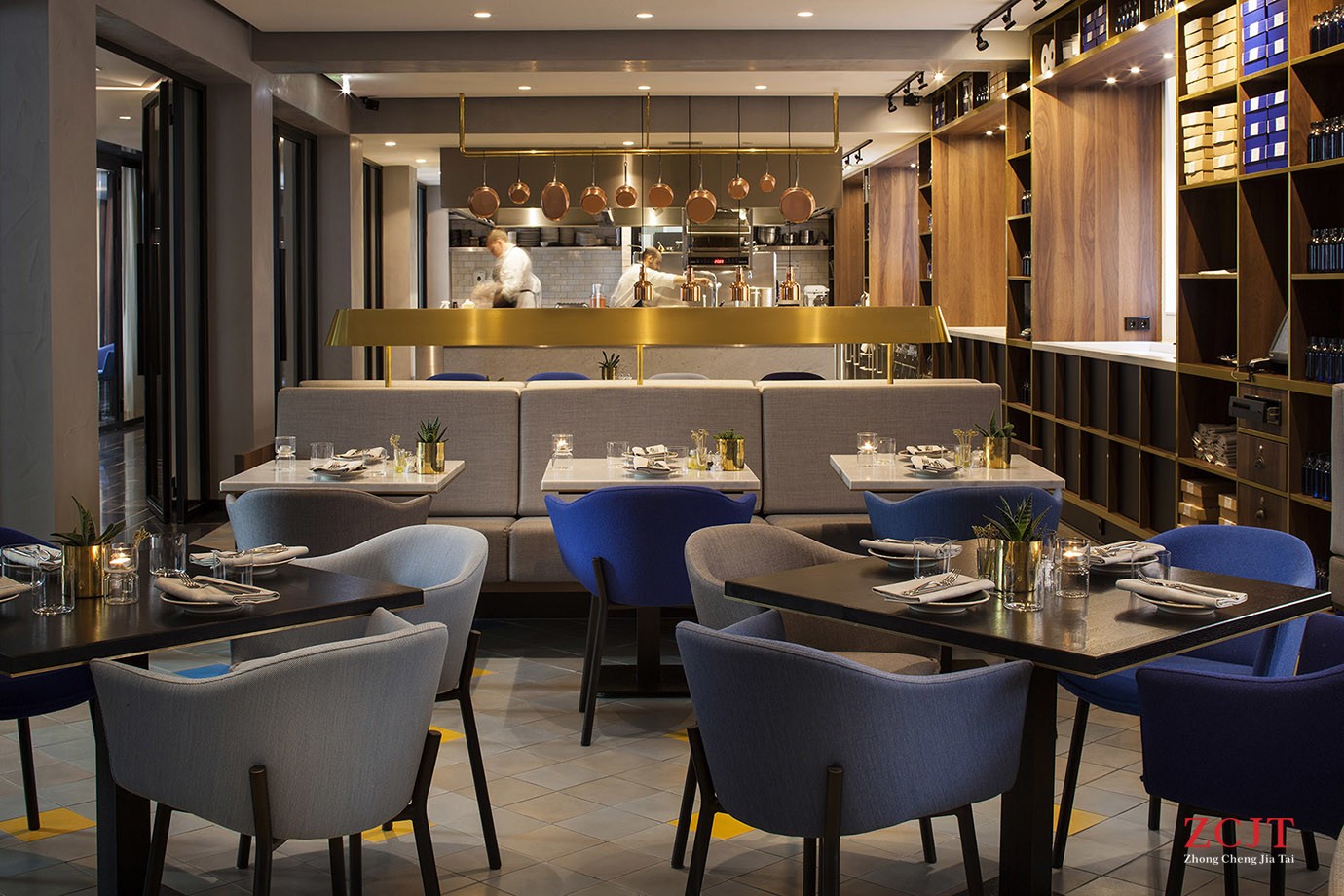 酒店西餐廳食物烹飪區(qū)域